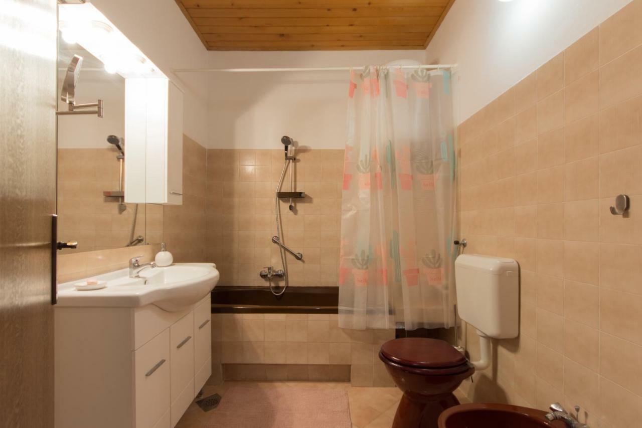 Piccola Pineta Apartment Pula Exterior photo