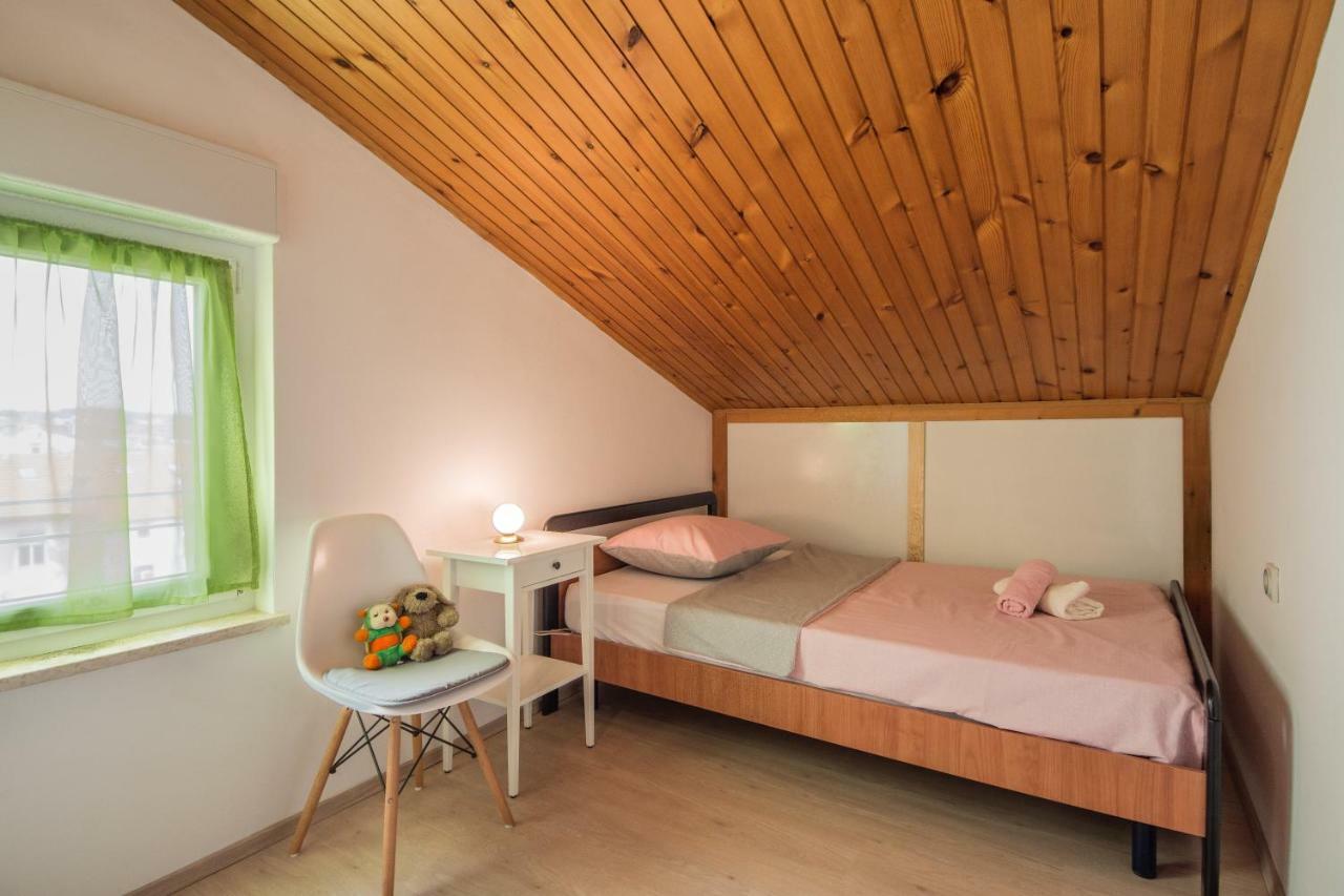 Piccola Pineta Apartment Pula Exterior photo